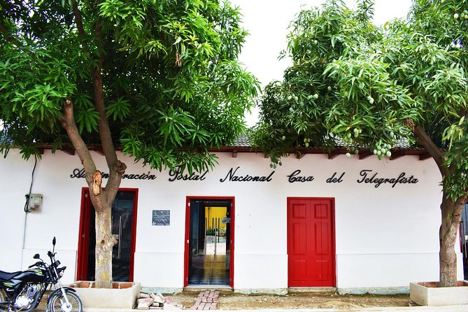 Gabriel Garcia Marquez Literature Tour in His Native Aracataca - Highlights of Aracataca