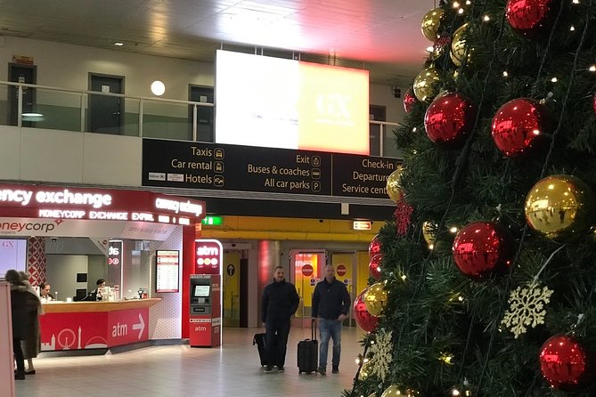 Gatwick Airport Private Transfers To/From London (Postcode E1 to E14) - Accessibility