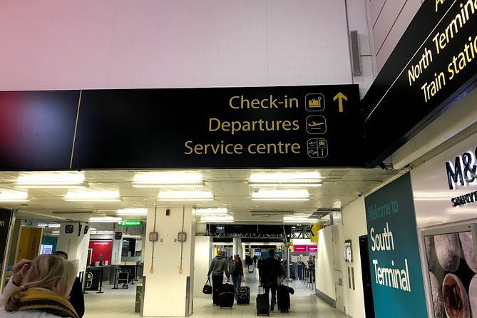 Gatwick Airport Private Transfers To/From London (Postcode SW5 to Sw11) - Accessibility Information