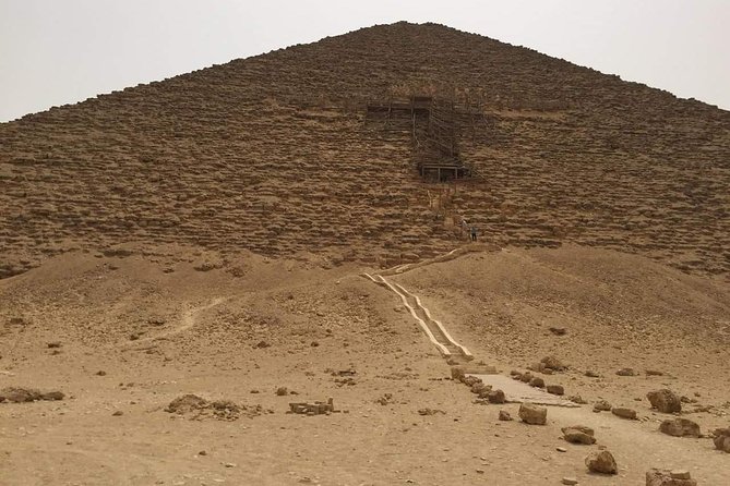 Giza Pyramids ,Sphinx, Sakkara, Memphis and Dahshur Day Tour - Sphinx Encounter