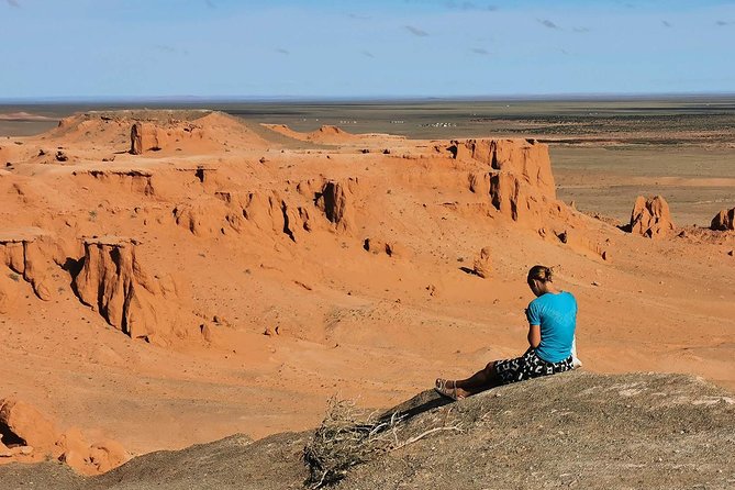 Gobi Desert and Eight Lakes Trekking and Driving Combined Tour - Itinerary Details