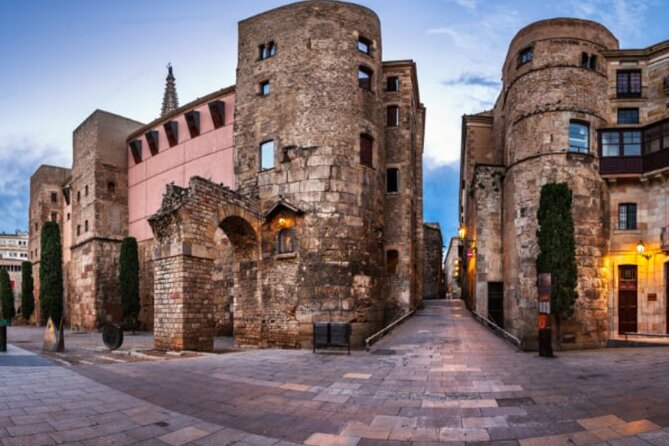 Gothic Quarter Private Tour With Sagrada Familia - Location Details