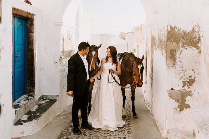 Greek Village Horse Riding Tour With Caldera View - Activity Inclusions