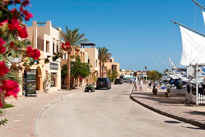 Guided Excursion in Gouna With Shopping From Hurghada