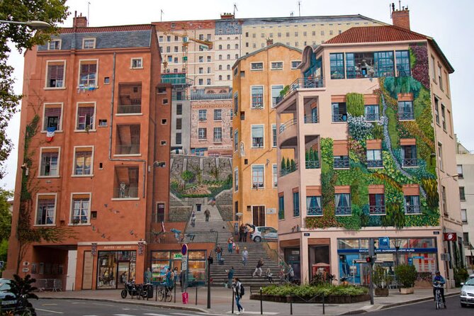 Guided Tour of the Croix-Rousse - Guide Information