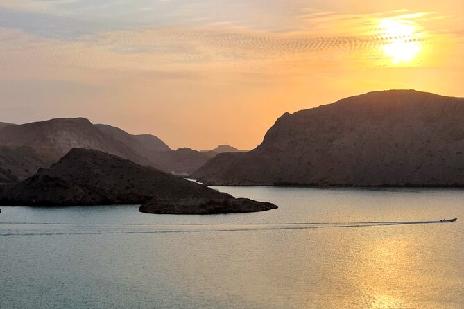 Guided Tour: Qurum Sunset - Location and Meeting Point