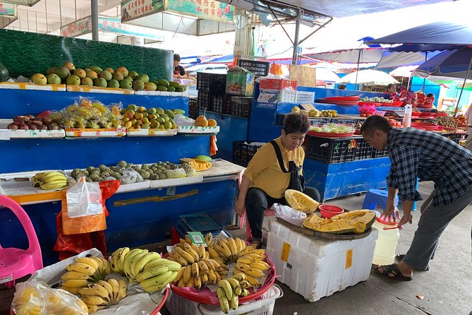 Guided Walking Tour to Experience Life of a Local Hainanese - Tour Highlights