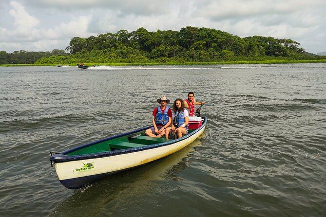 Half-Day / Canoe and Hike in to Tortuguero National Park - Whats Included