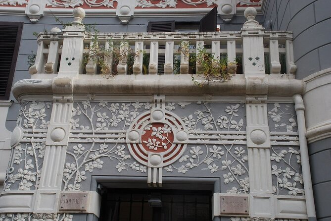 Half Day Guided Tour in the Beautiful Historic Naples - Meeting Point Details