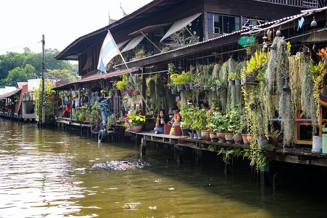Half-Day Royal Grand Palace and Bangkok Canal Group Tour - Tour Highlights and Inclusions