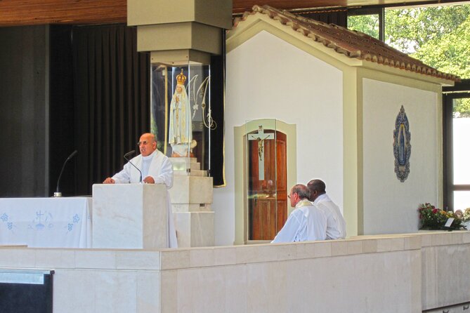 Half Day Tour of Fatima - Guide and Amenities