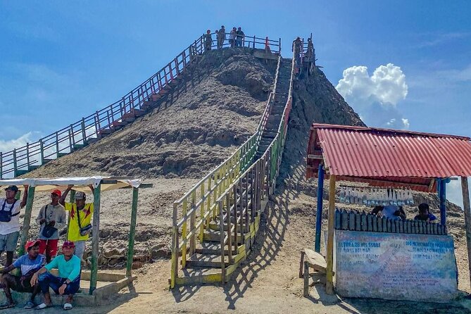 Half-Day Tour to Totumo Volcano and Pool - Meeting and Pickup Details