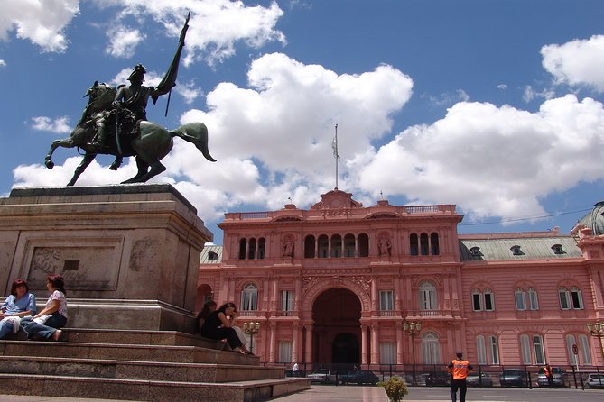 Half Day Walking Private Tour Discovering Plaza De Mayo and San Telmo - Inclusions and Amenities