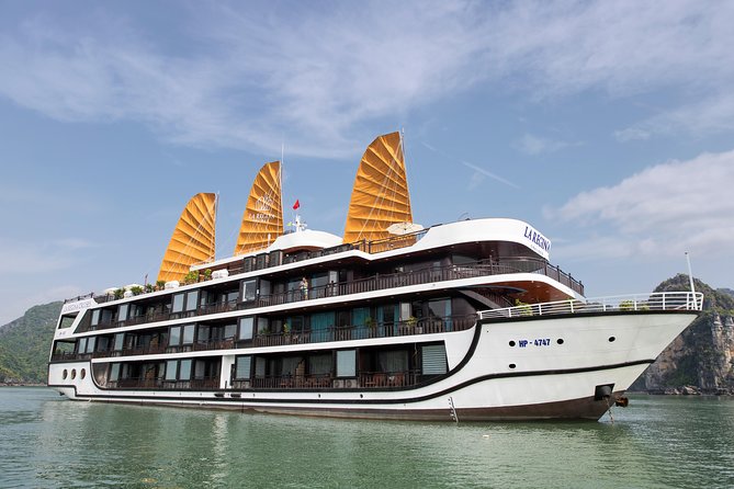 Halong Bay 2 Days/1night With La Regina Legend Cruise 5 Star - Cruise Experience: La Regina Legend Cruise