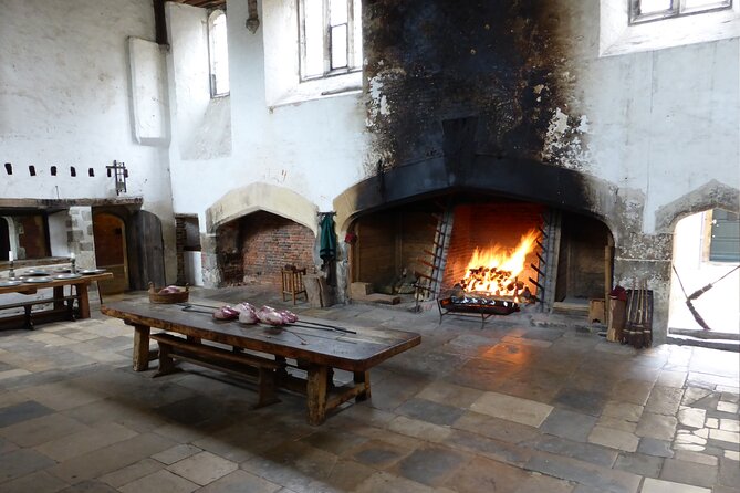 Hampton Court Palace Private Guided Tour - Inclusions