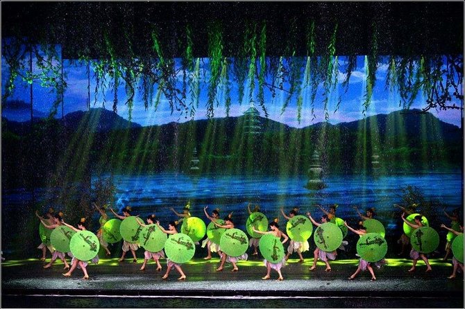 Hangzhou Songcheng Private Tour With Romance Show VIP Class Seat - Booking Options and Reservation