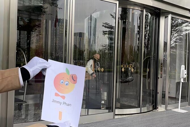 Hangzhou to Pudong Airport: Private With Meet and Greet Service - Operating Hours and Booking