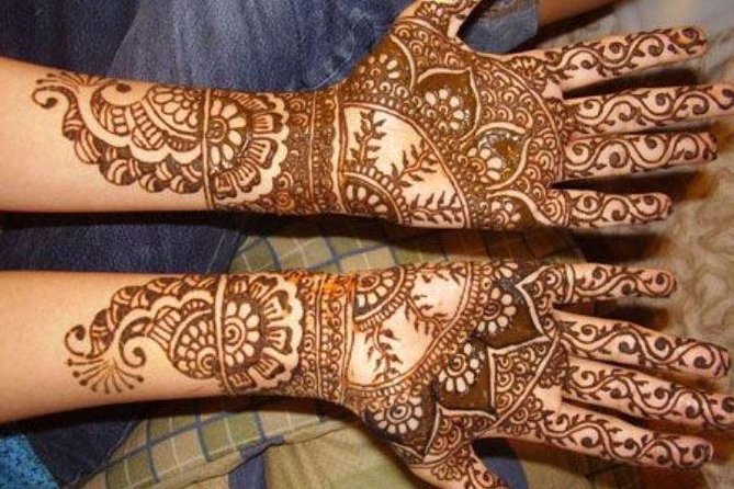 Heena Session In Jodhpur - Enjoy a Personalized Henna Design