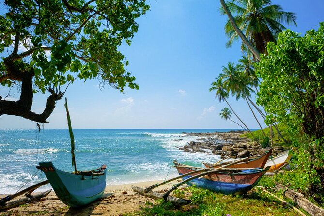 Hidden Temples and Secluded Coastlines Tour From Galle
