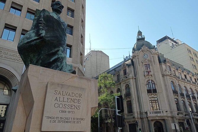 History Walking Tour in Chile - End Point Highlights