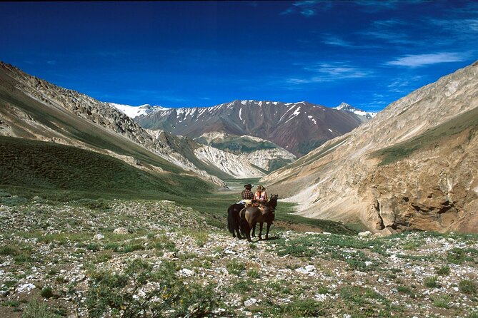 Horse-Riding to El Morado Hanging Glacier From Santiago - Pickup and Meeting Points