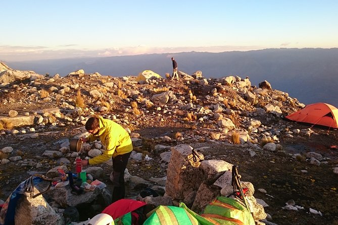 Huascaran 6 Day Mountaineering Adventure