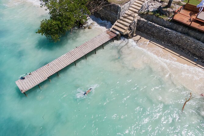 Ibbiza Beach Club in Rosario Islands - Location Details