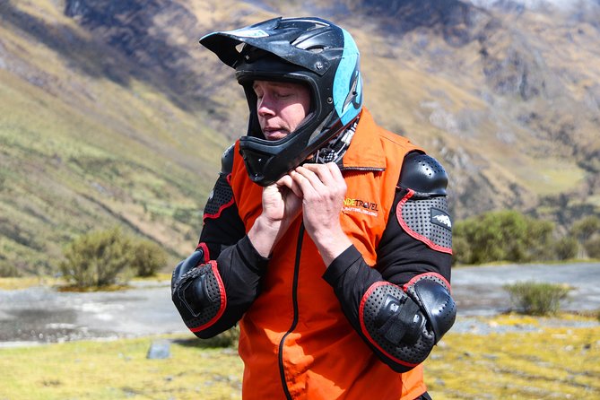 Inca Jungle Trek to Machu Picchu With Biking, Rafting & Zipline - White Water Rafting on Urubamba River