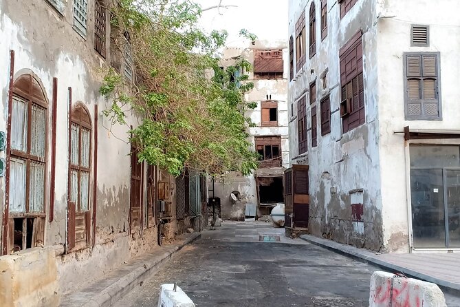 Jeddah City Tour - Inclusions and Exclusions
