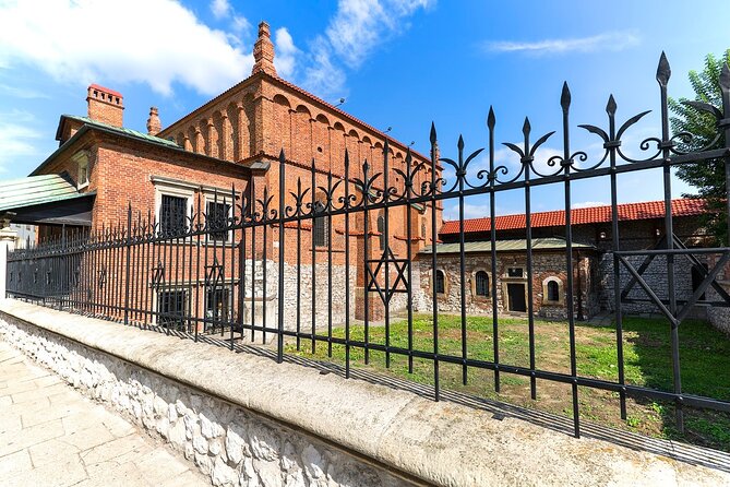 Jewish Krakow 3-Day Guided Tour With Wieliczka and Auschwitz