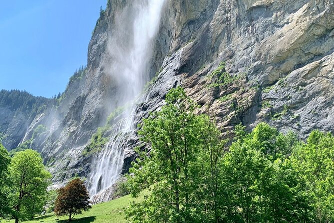 Jungfraus Region and Lauterbrunnen Private Tour From Interlaken - Accessibility Information