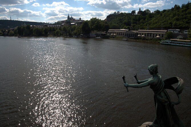 Kafkas Prague Small Group Tour - Itinerary Overview