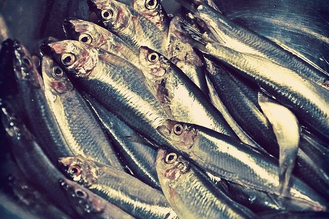 Kerala Sea Food Trail: An Excursion To Cherai Beach With Seafood Lunch - Lunch Details