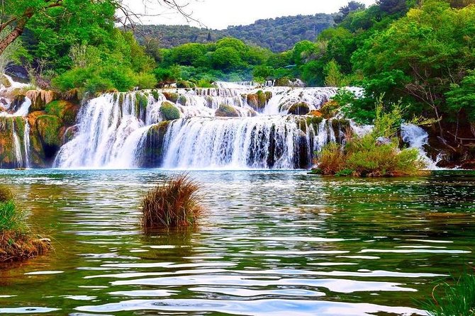 Krka Waterfalls & Klis Fortress Guided Private Tour With Free Wine Tasting - Pickup Logistics
