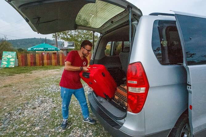 KUTAISI-BATUMI Shared Transfer - Vehicle Amenities