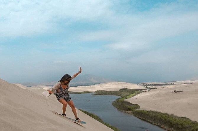Laguna Costa Rica Oasis in Paracas Buggy and Sandboarding - Thrilling Sandboarding Experience