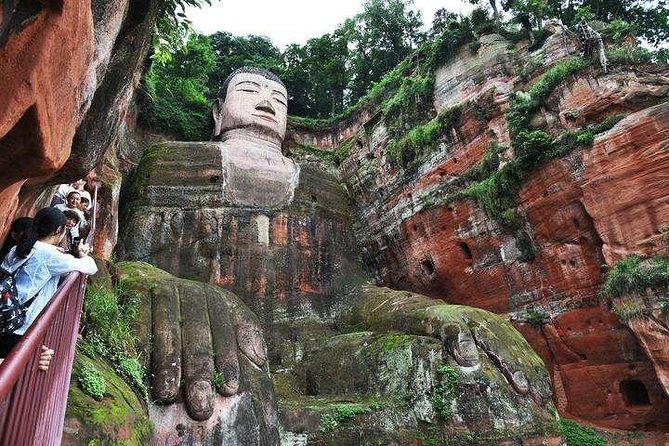 Leshan Giant Buddha and Wenshu Temple Day Tour(Private Tour) - Itinerary Overview