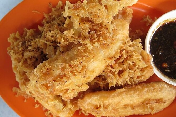 Lets Go for Kuala Lumpur Food Experience With Local Host - Local Host Introduction