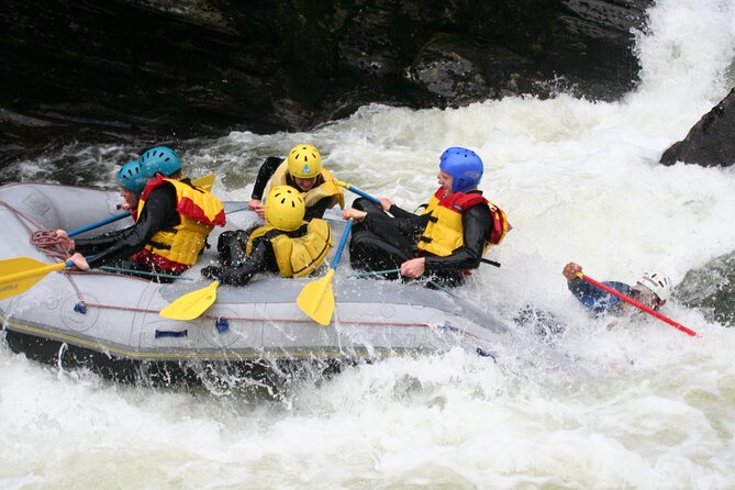 Lombok White Water Rafting and Pura Lingsar Private Full Day Tour - Meeting and Pickup