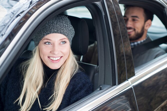 London Gatwick Airport Departure Private Transfer-Docklands Accommodation to LGW - Pickup Details