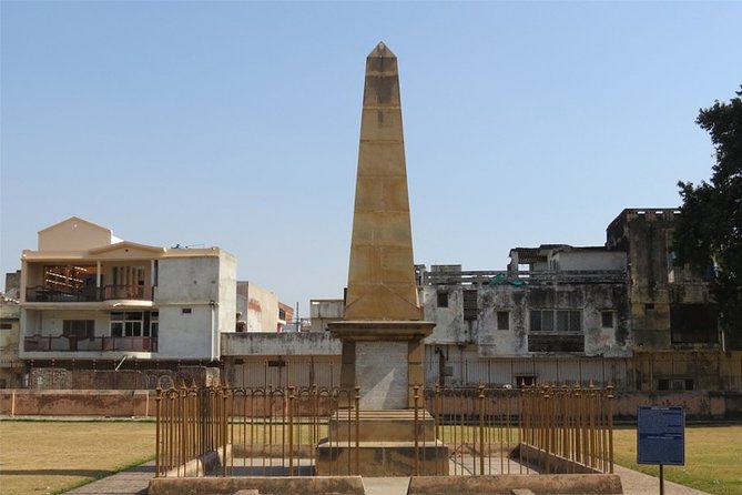 Lucknow Mutiny Tour - Inclusions and Services