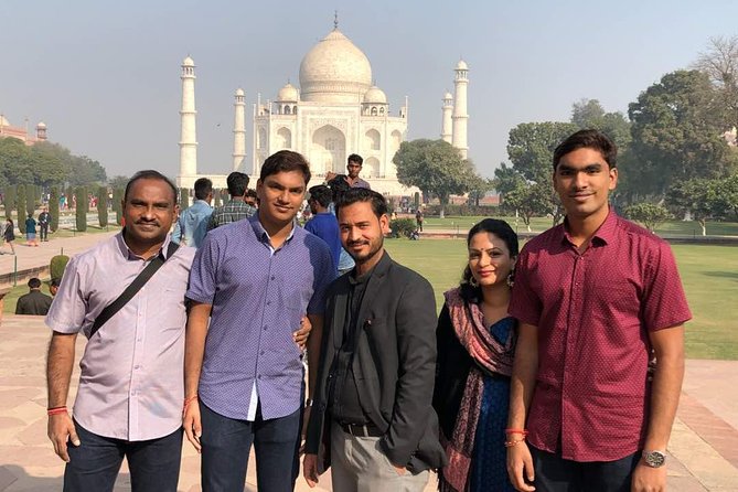 Luxury Taj Mahal Tour by Gatimaan Express Train With Executive Class - Tour Inclusions