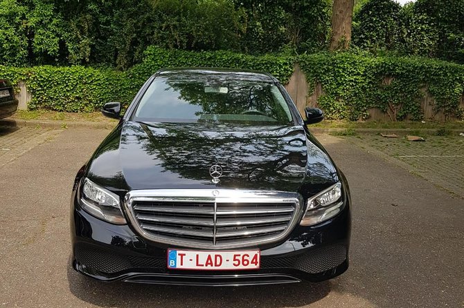 Luxury Vehicle From Brussels Airport to the City of Bruges - Service Details