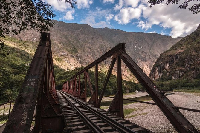 Machu Picchu by Car 2 Days / 1 Night - Itinerary Details