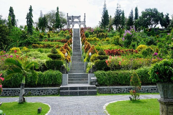 Magnificent Tour Lempuyang Gate Of Heaven and Tirta Gangga