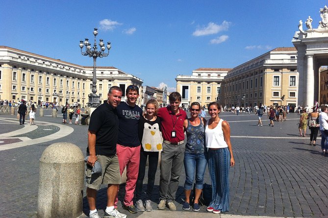 Major Squares Walking Tour - Meeting Point Details