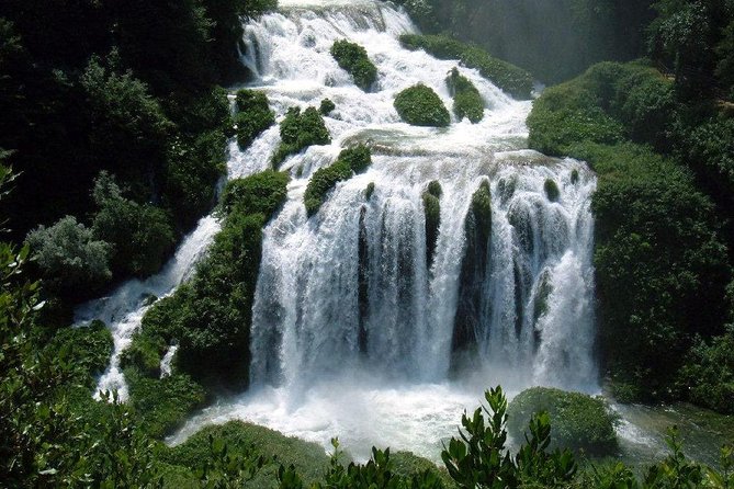 Marmore Falls Guided Tour + Lunch & Spoleto Private Guided Tour - Meeting Point