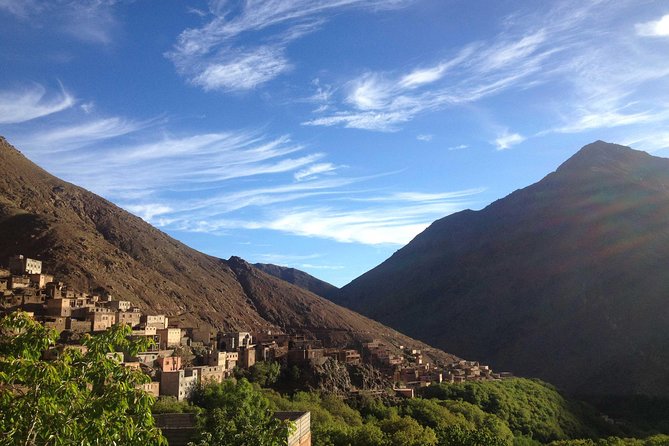Marrakech: Day Trip to the Berber Villages and 3 Valleys Tour - Meeting and Pickup Details