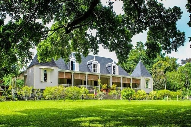 Mauritius South West Discovery Tours Private Car Driver Guide