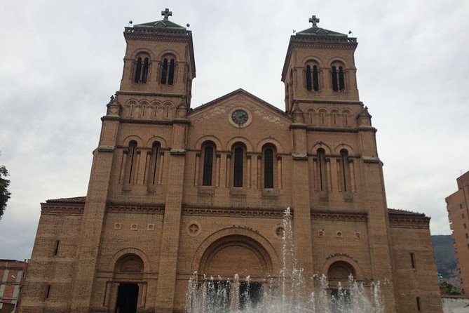 Medellin Parks and Squares Full Day Tour Including Botero´S Plaza